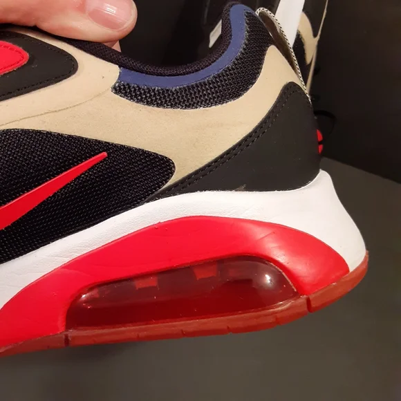 - NIKE AIR MAX 200 2019 TEAM GOLD UNIVERSITY RED BLACK AQ2568-700 MENS SIZ… - Picture 13 of 15